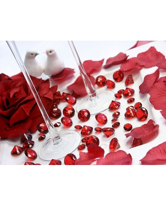 Konfety - bordové diamanty 20mm 10ks